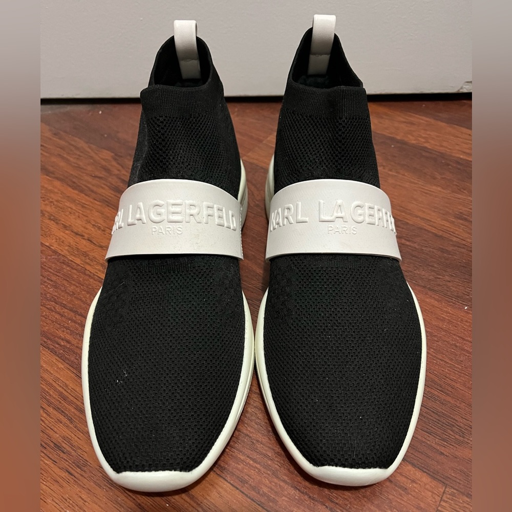 Karl Lagerfeld Paris Black Slip on Sneakers, Sz 10